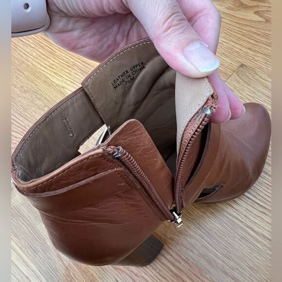 Atwell Heeled Booties - Picture 6 of 9